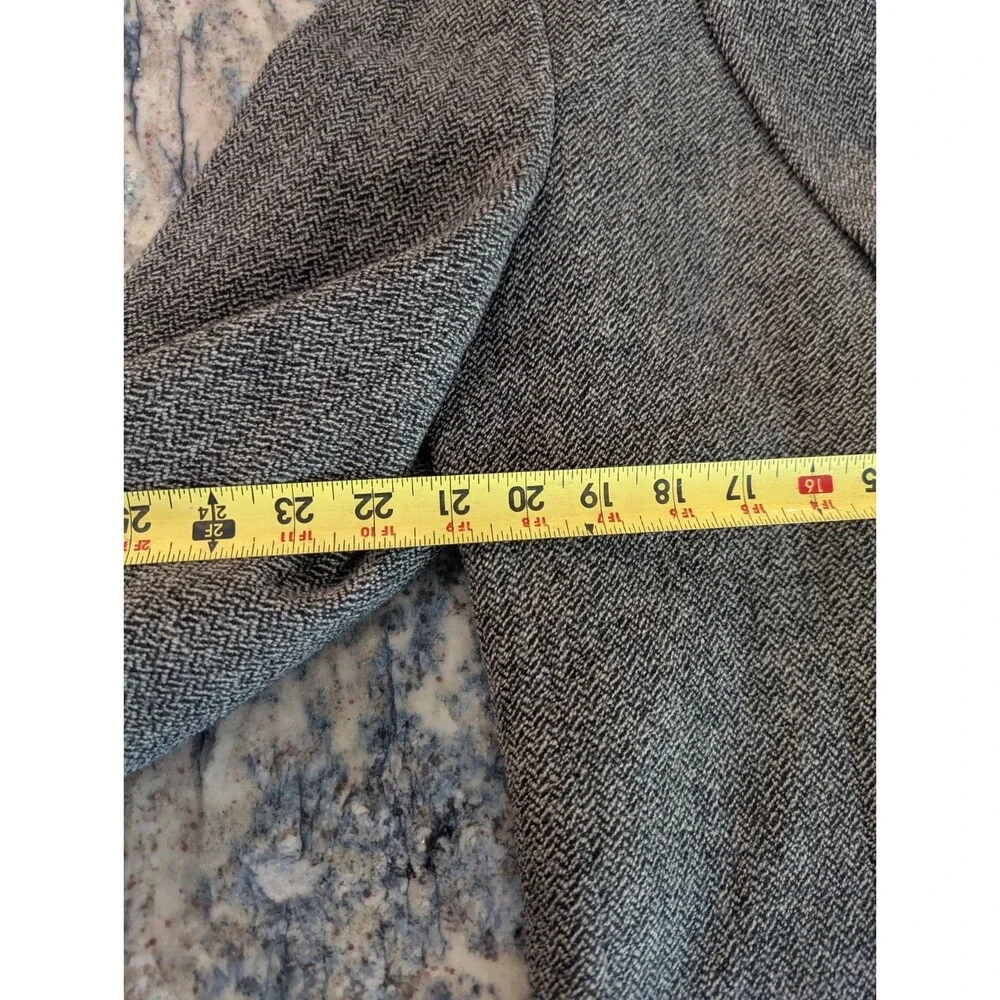 Mark Shale Mens Gray Herringbone Tweed Sport Coat Blazer Jacket Woven Notch Read